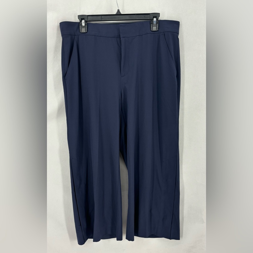 Athleta Women’s 14 Navy Blue Cropped Wide Leg Trouser Pants Side Slits Snap